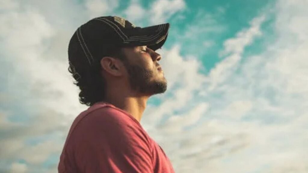 Why Personal Growth Feels Uncomfortable Before It Feels Right