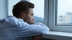 The In-Between Stage of Personal Growth: When Your Old Life No Longer Fits